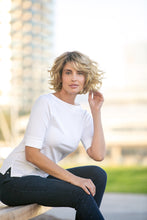 Load image into Gallery viewer, Gia Mono