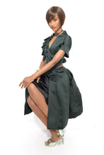 Load image into Gallery viewer, Smooth Cut Bob