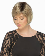 Load image into Gallery viewer, Sandra