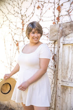 Load image into Gallery viewer, Casey