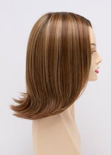 Load image into Gallery viewer, Lisa