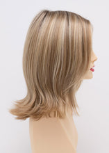 Load image into Gallery viewer, Lisa