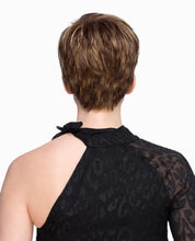 Load image into Gallery viewer, Jett Wig Estetica Designs