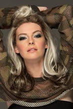 Load image into Gallery viewer, Orchid Wig Estetica Designs