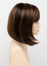 Load image into Gallery viewer, Carley Women&#39;s Wigs Envy Chocolate Caramel 
