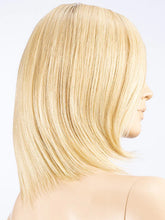 Load image into Gallery viewer, Catch Women&#39;s Wig EllenWille Champagne Rooted 

